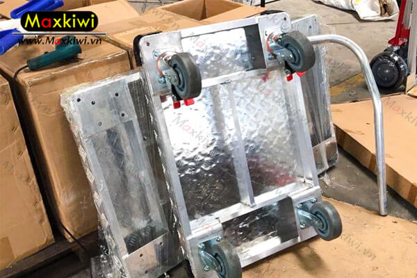 Sản phẩm xe đẩy hàng nhôm